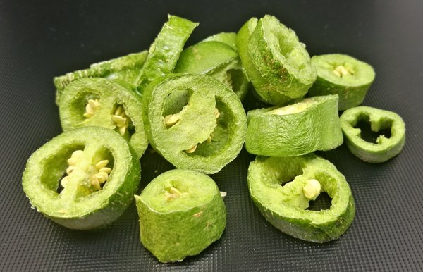 Grüne Jalapeno Scheiben aus der Saison 2020 | gefriergetrocknet 10 Gramm
